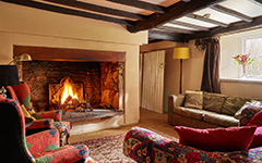 Brecon Beacons self-catering holiday cottage living room
