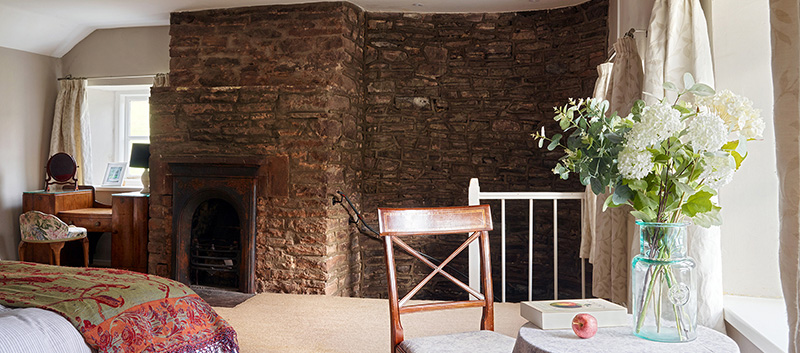 Castle Farm Self catering Holiday cottage in South Wales